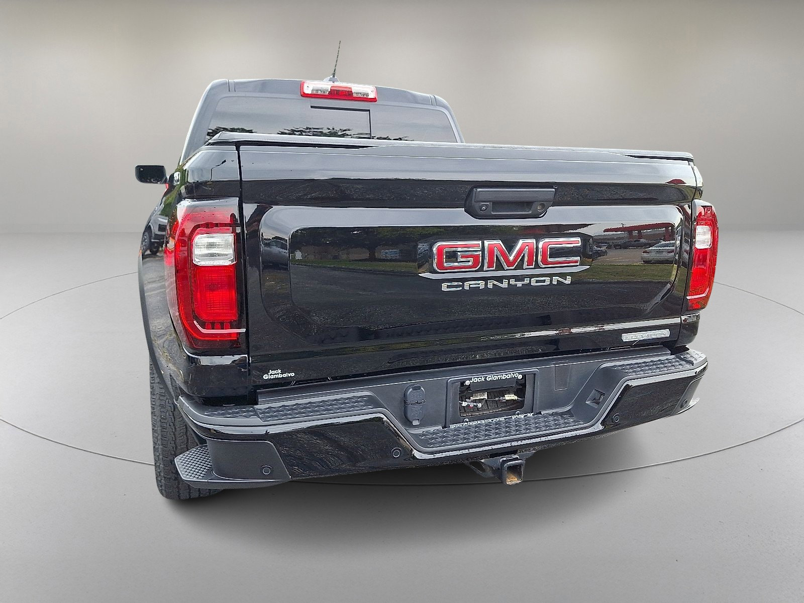 Used 2023 GMC Canyon Elevation w/ Convenience Package image 8