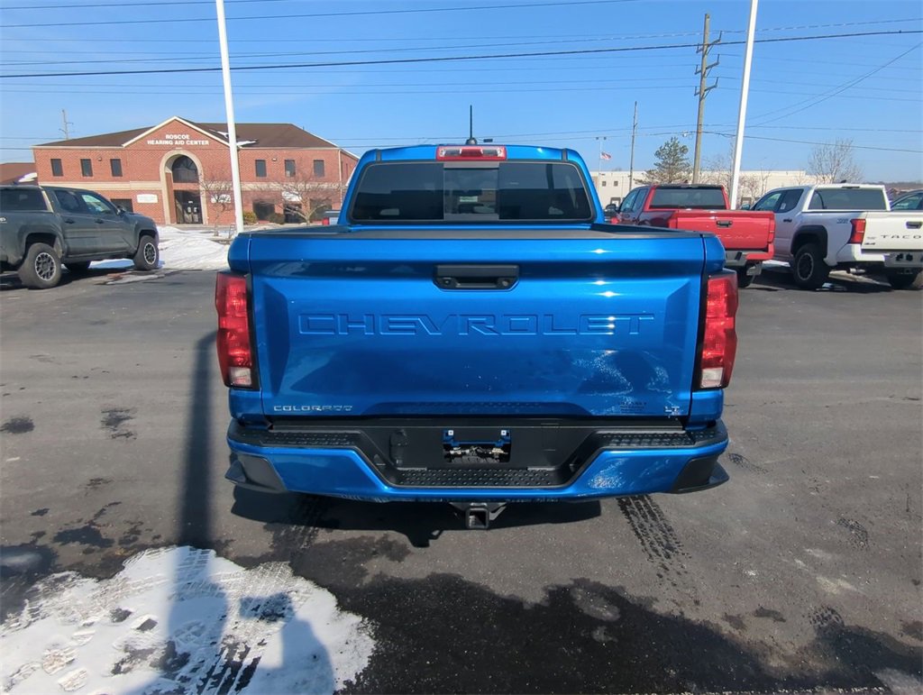 Used 2024 Chevrolet Colorado LT w/ LT Convenience Package II image 7