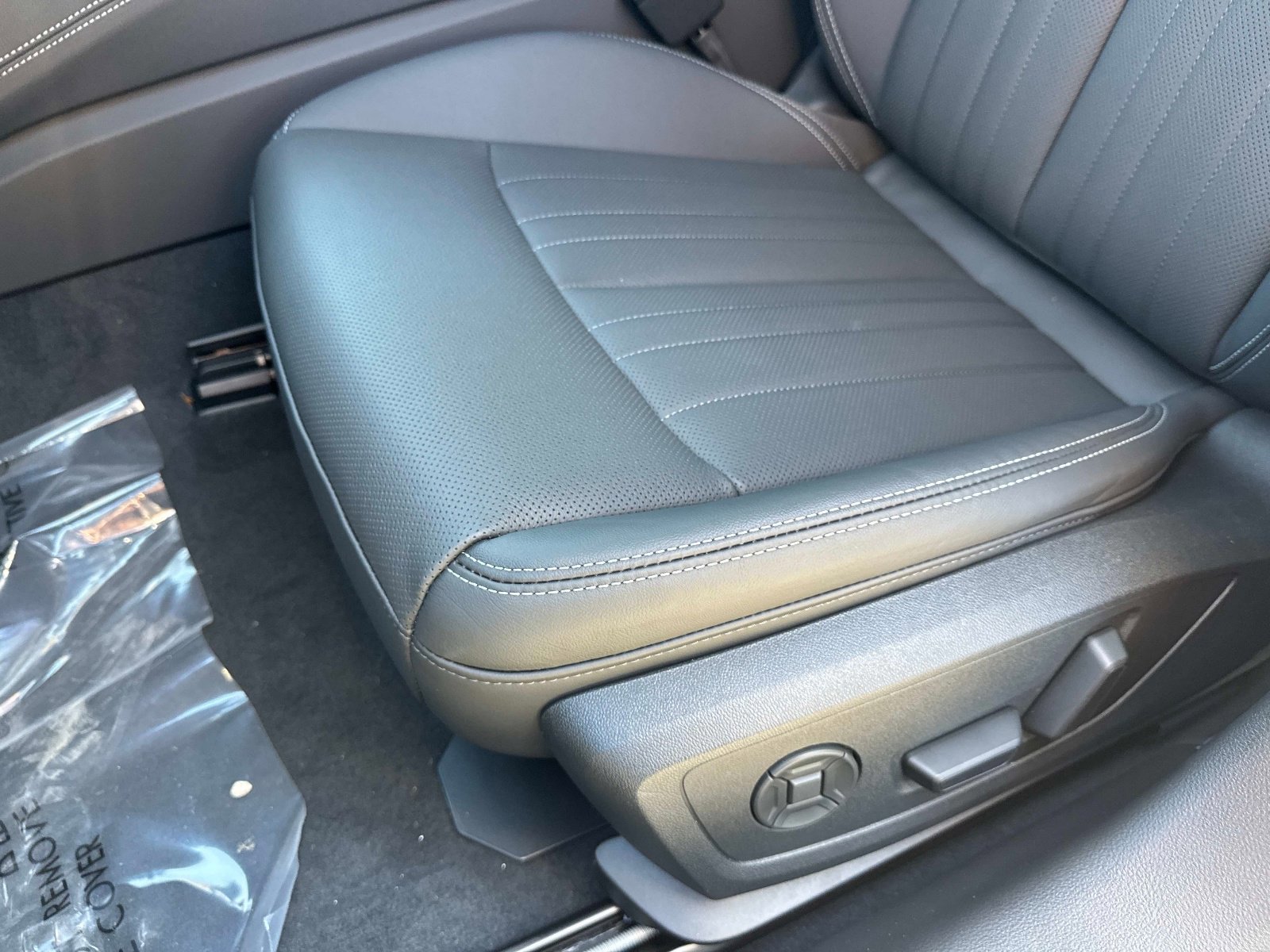 New 2026 Audi A6 Premium Plus image 16