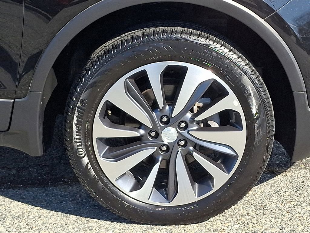 Used 2022 Buick Encore Preferred w/ Safety Package image 8