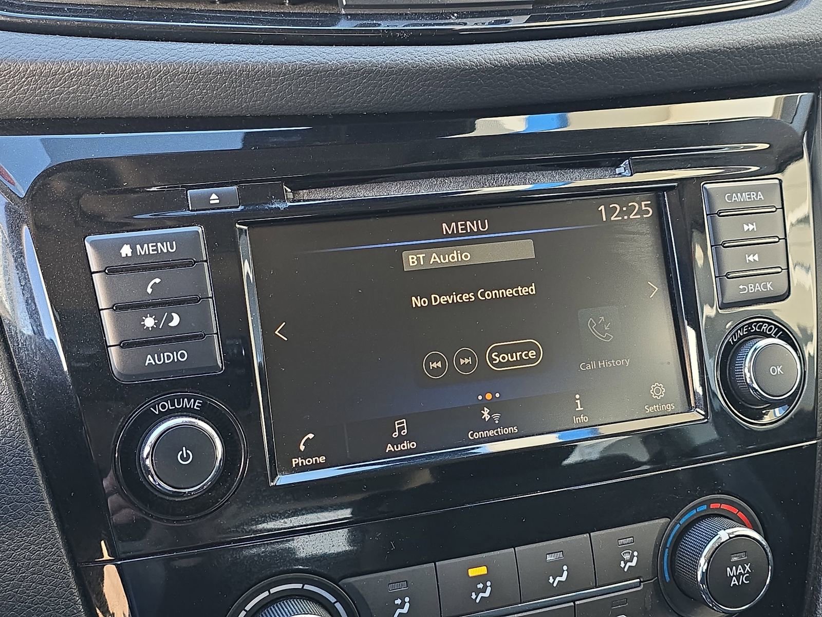 Used 2020 Nissan Rogue Sport S AWD/4WD image 23