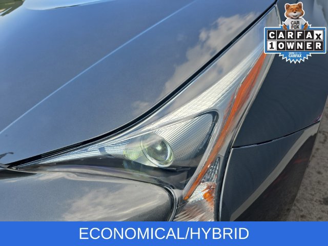 Used 2016 Toyota Prius Four w/ Advanced Technology Package FWD image 20