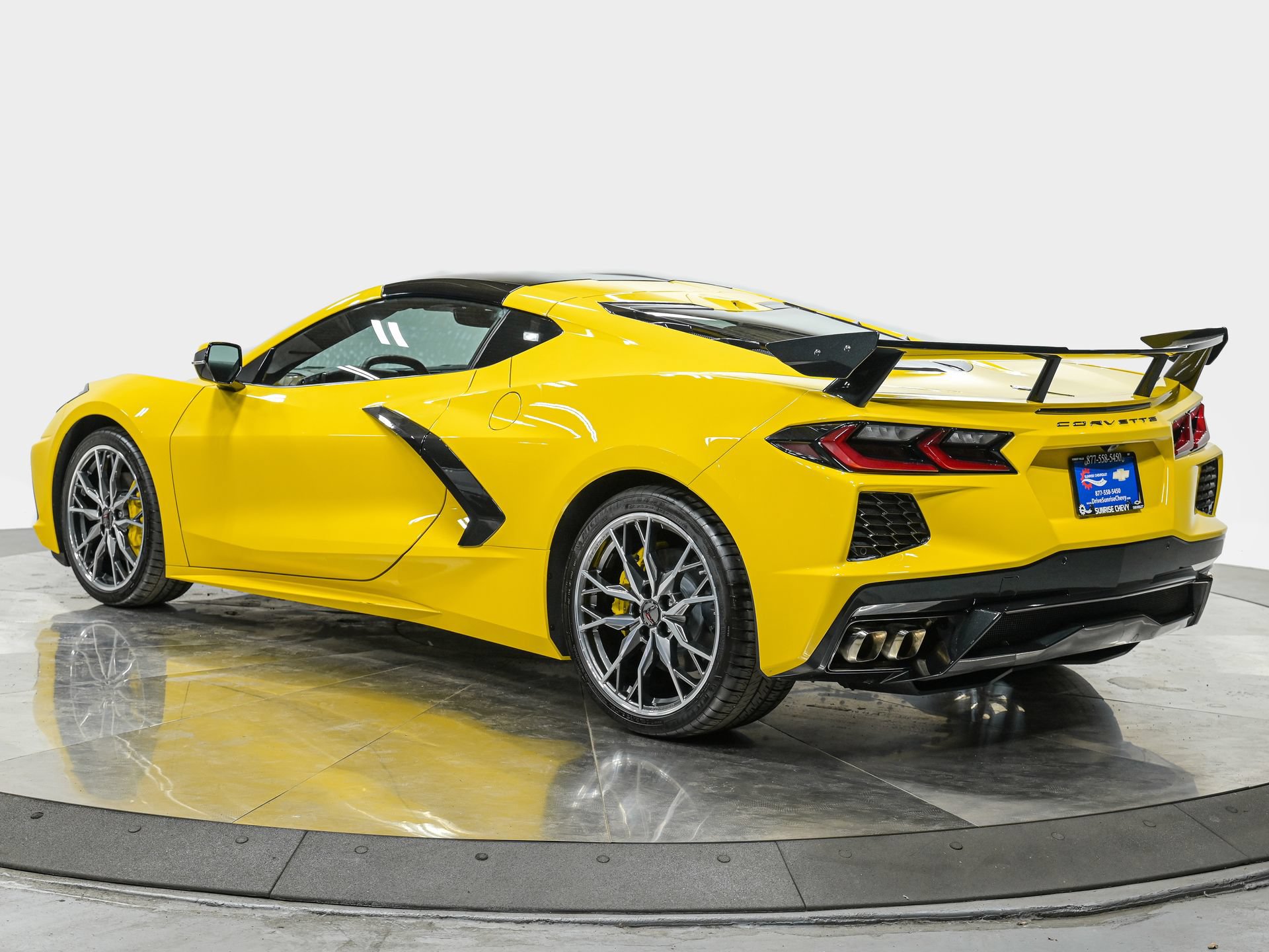 Used 2026 Chevrolet Corvette Stingray Coupe w/ 1LT RWD image 4