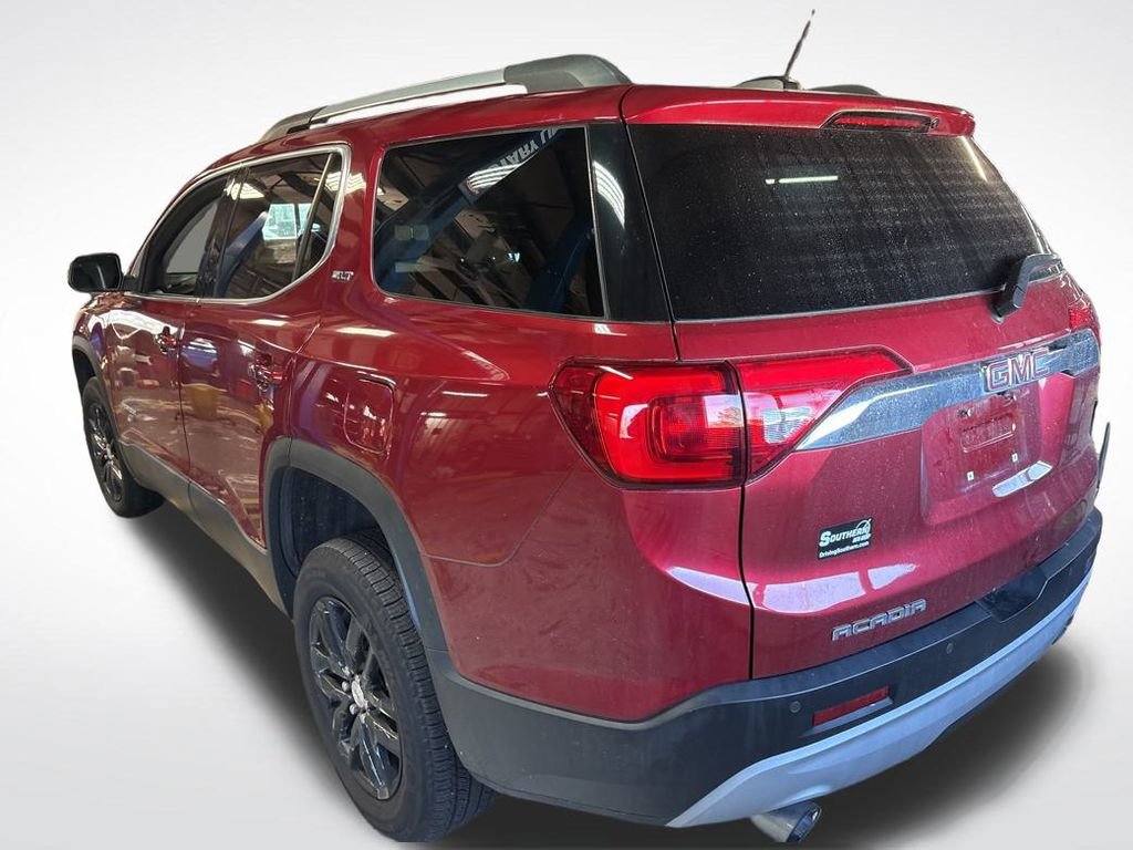 Used 2019 GMC Acadia SLT w/ LPO, Floor Liner Package image 2