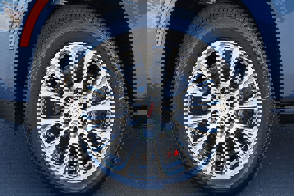 New 2026 GMC Yukon XL Denali w/ Sun & Power Step Package image 23