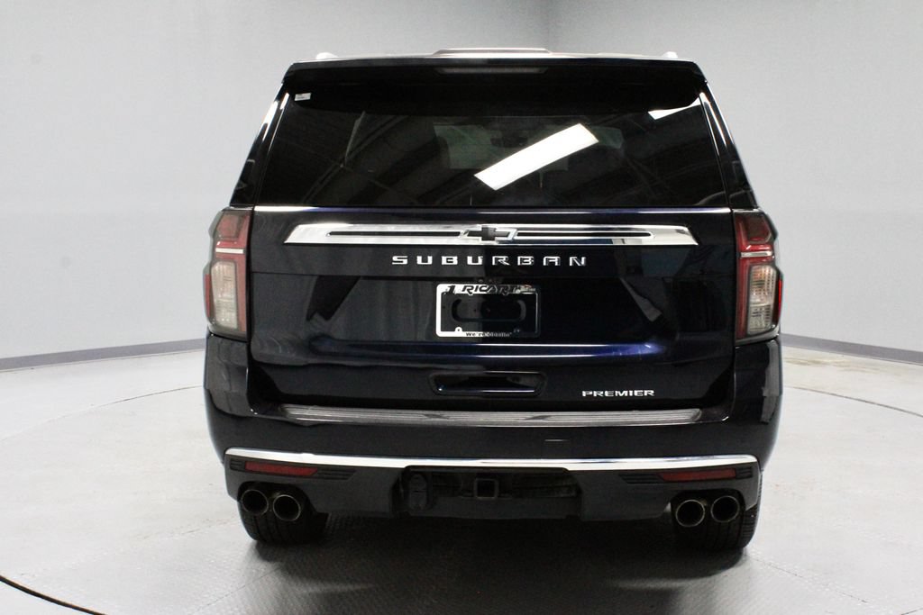 Used 2021 Chevrolet Suburban Premier w/ Premium Package AWD/4WD image 11