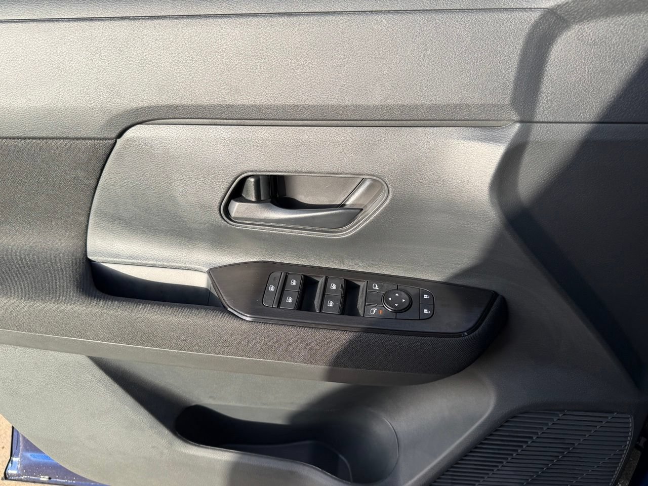 Certified 2026 Nissan Kicks S FWD image 24