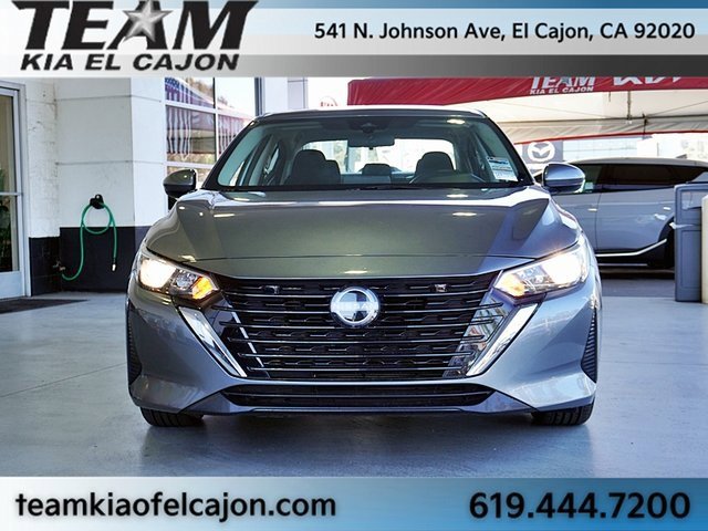 Used 2024 Nissan Sentra SV image 4