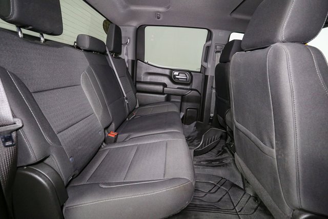 Used 2024 Chevrolet Silverado 1500 Custom image 18