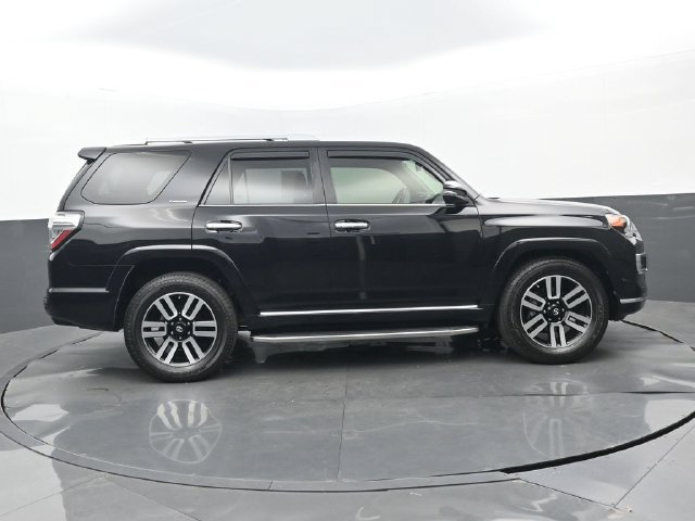 Used 2014 Toyota 4Runner Limited RWD image 2