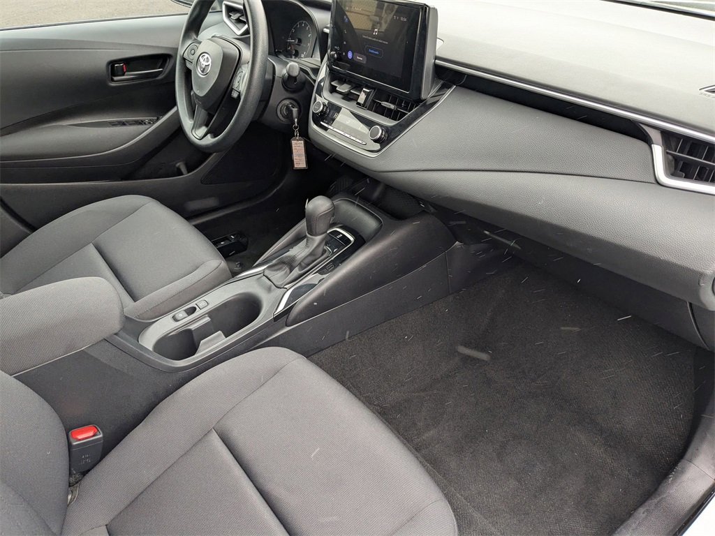 Used 2024 Toyota Corolla LE image 34