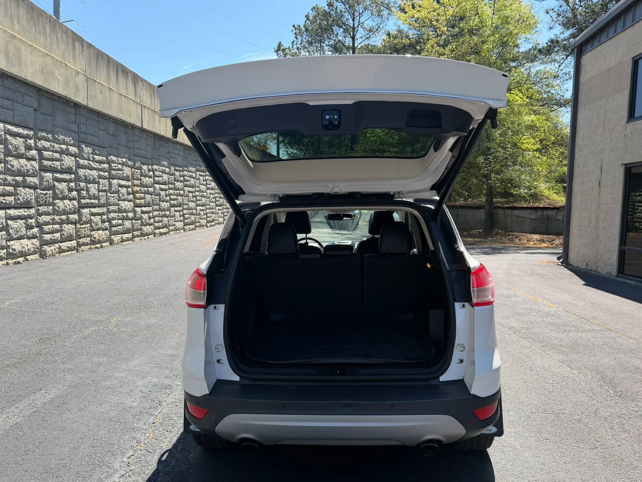 Used 2016 Ford Escape Titanium AWD/4WD image 36