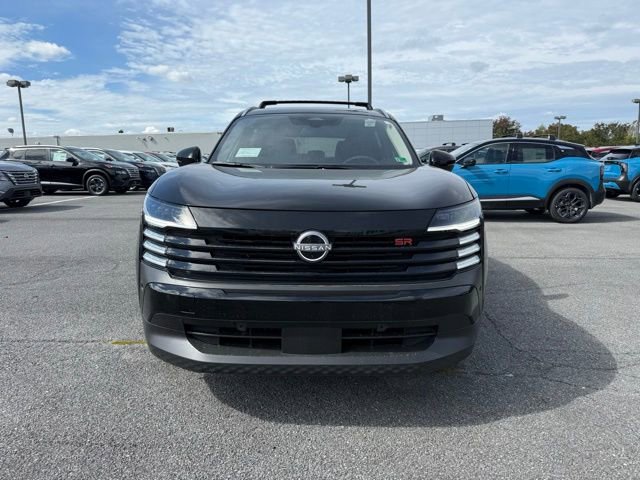 New 2026 Nissan Kicks SR w/ Cold Weather Package image 3