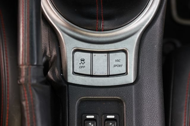 Used 2013 Subaru BRZ Limited w/ Popular Pkg 1B RWD image 42