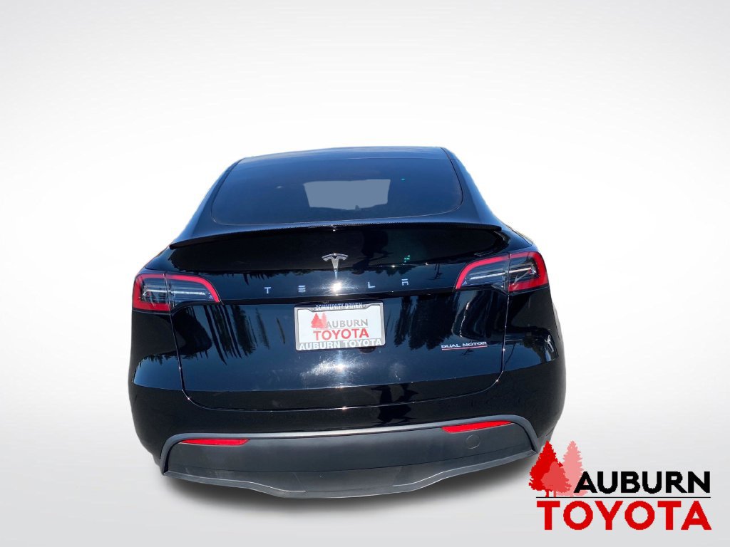 Used 2023 Tesla Model Y Long Range AWD/4WD image 6
