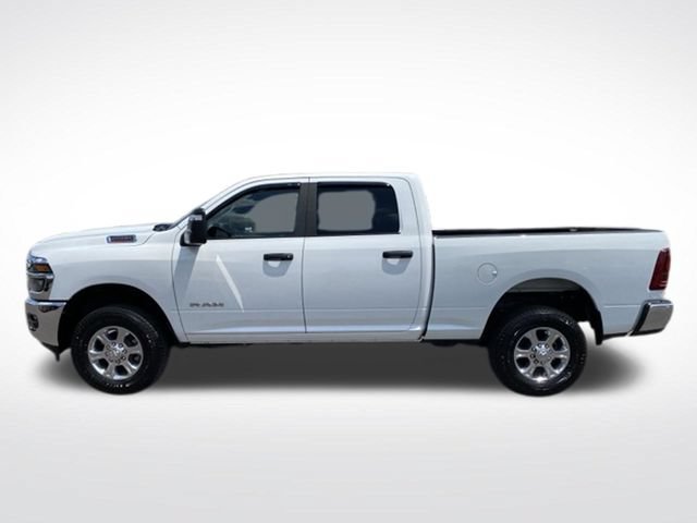 Used 2025 RAM 2500 Big Horn AWD/4WD image 2