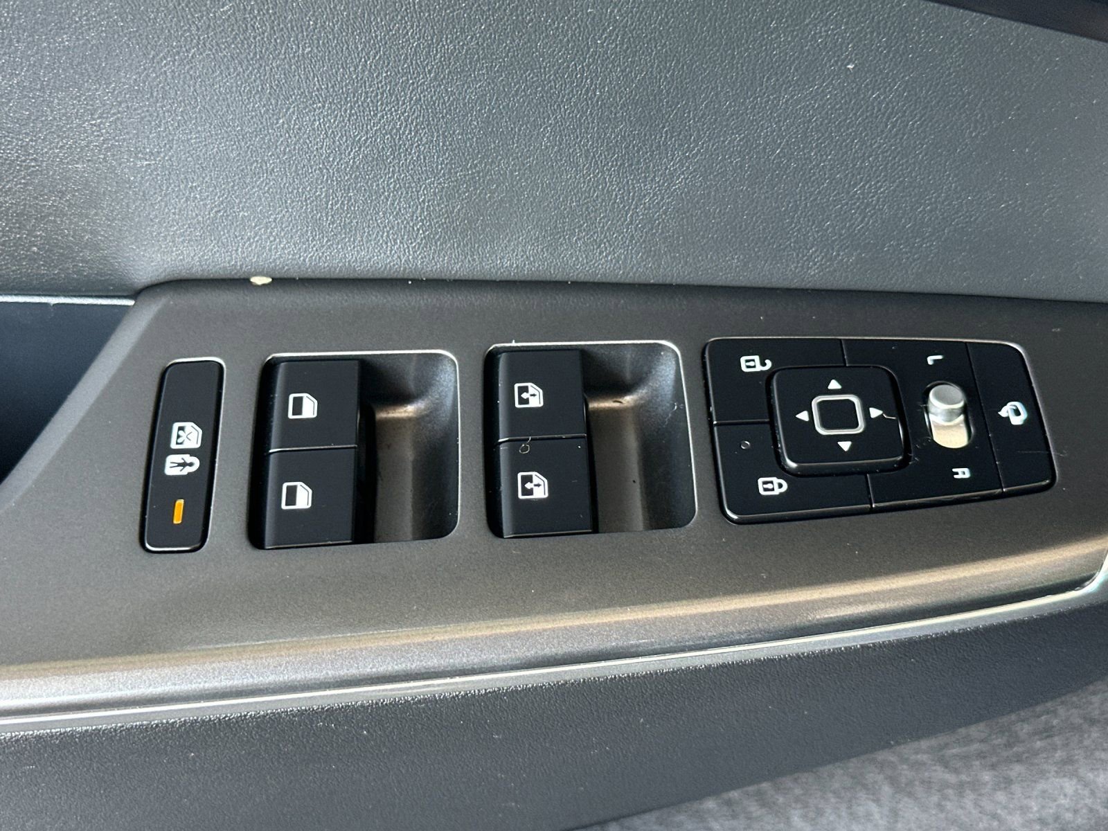 Certified 2024 Kia EV6 Wind RWD image 14