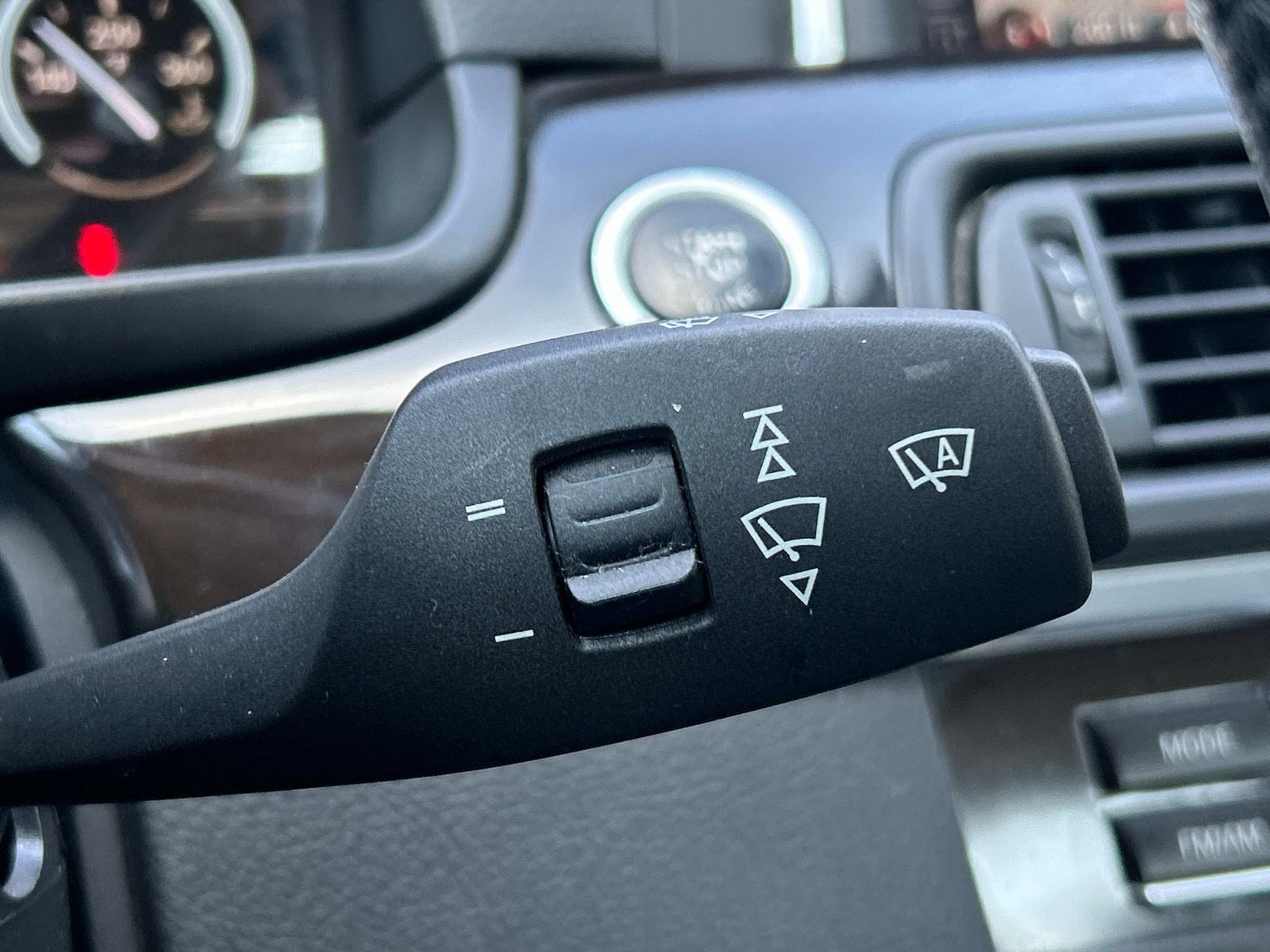 Used 2016 BMW 528i xDrive Sedan AWD/4WD image 27