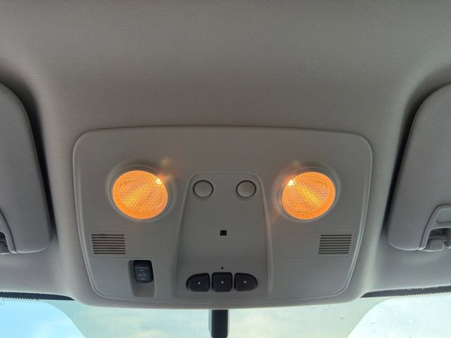 Used 2016 GMC Acadia SLT w/ Premium Edition image 12