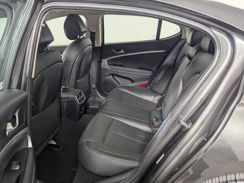 Used 2026 Genesis G70 2.5T RWD image 25