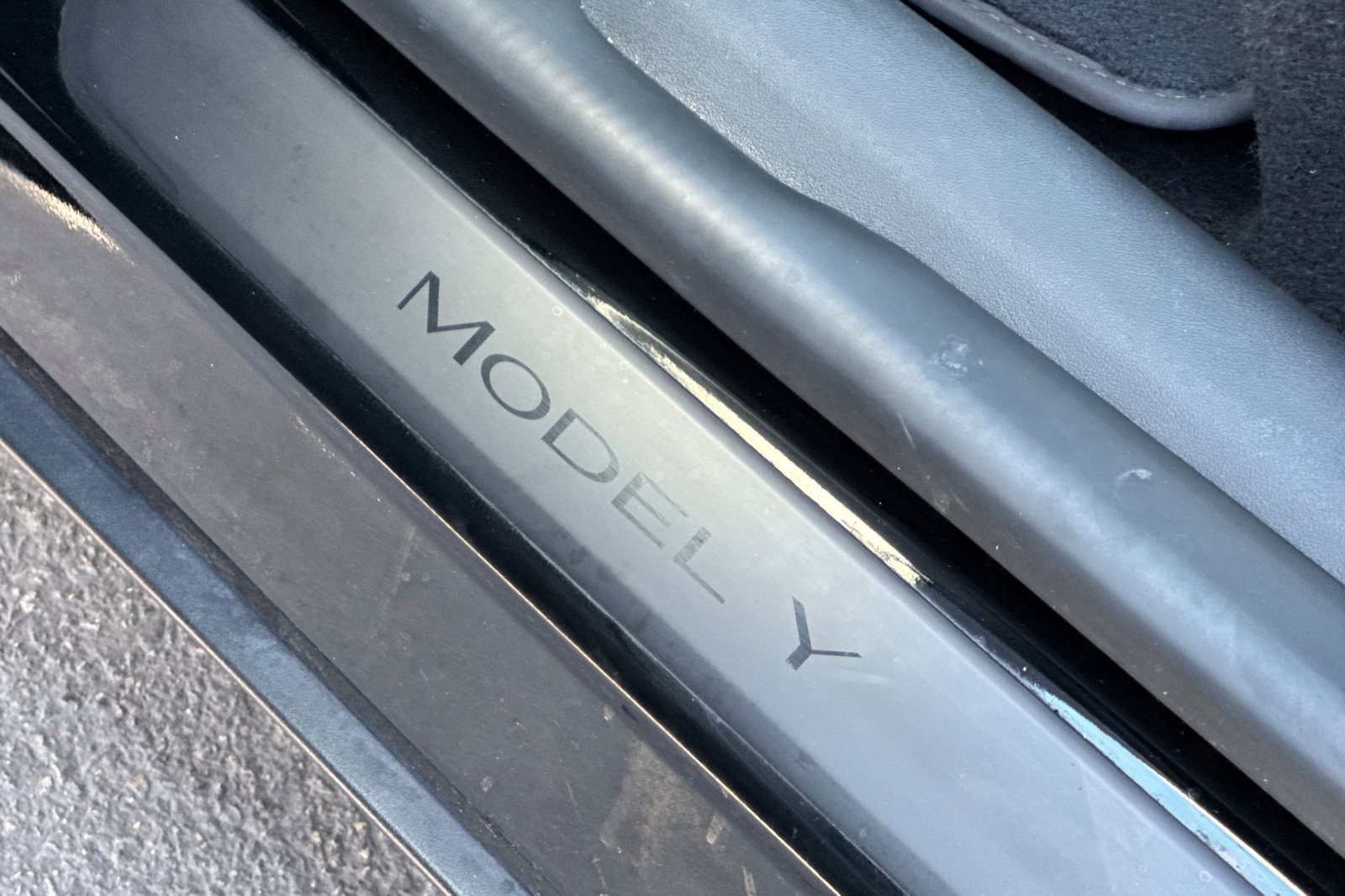Used 2022 Tesla Model Y Performance AWD/4WD image 30