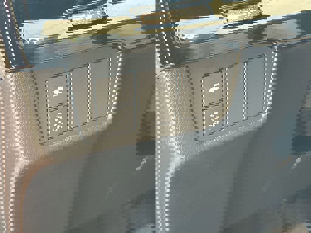 Used 2024 Honda CR-V EX-L image 36