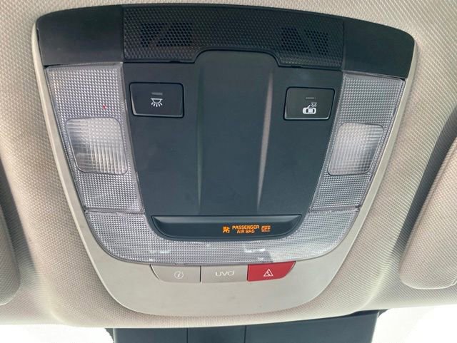 Used 2022 Kia Sorento S FWD image 17
