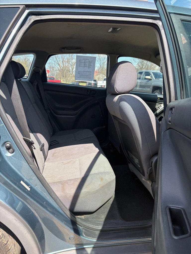 Used 2008 Pontiac Vibe w/ Preferred Package image 12