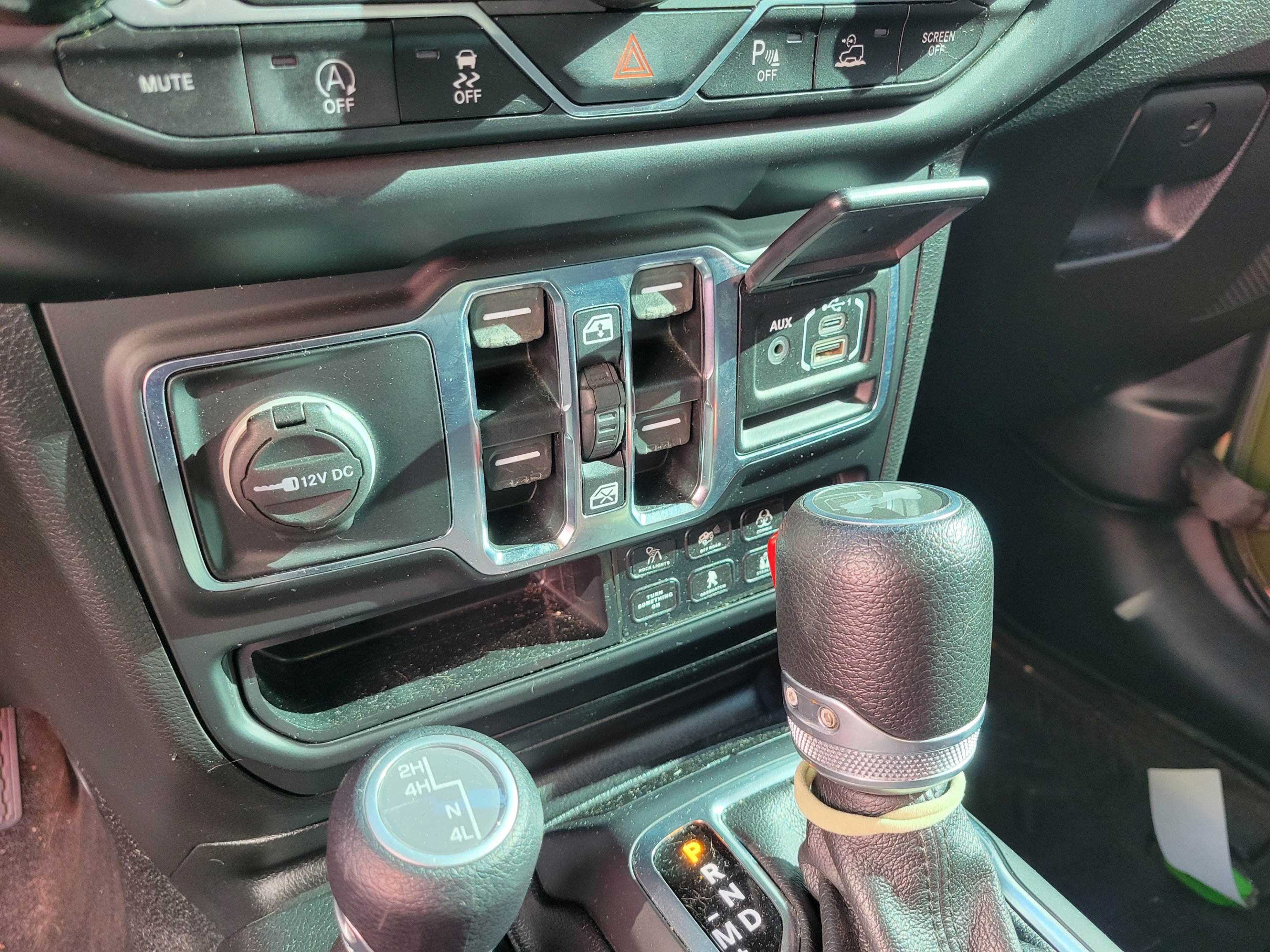 Used 2021 Jeep Wrangler Unlimited Sport AWD/4WD image 18