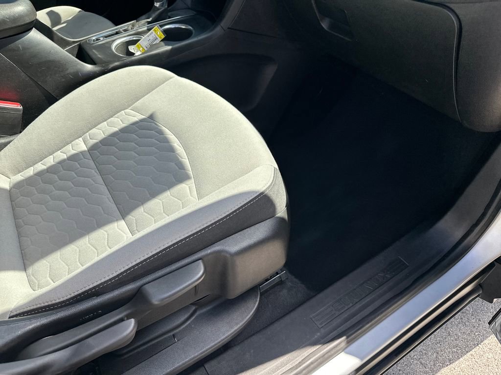 Used 2020 Chevrolet Equinox LS w/ LS Convenience Package FWD image 37