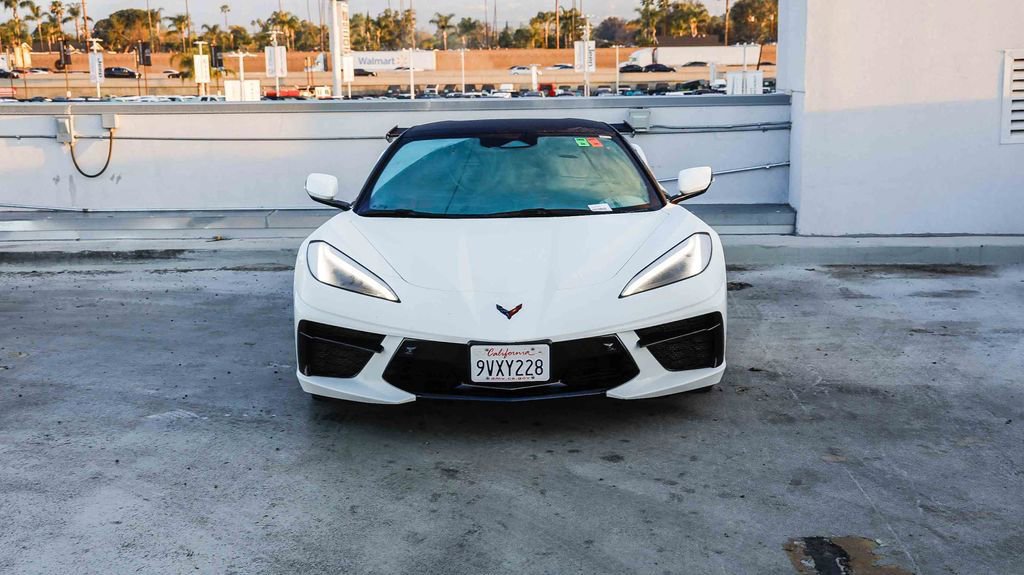 Used 2024 Chevrolet Corvette Stingray Premium Conv w/ Stealth Interior Trim Package image 3