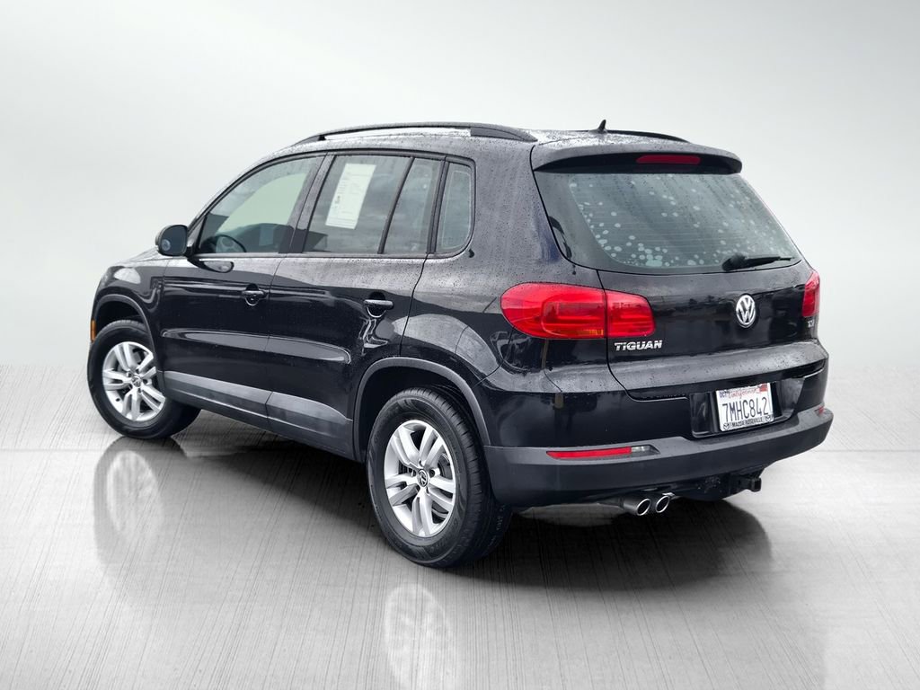 Used 2016 Volkswagen Tiguan S image 6