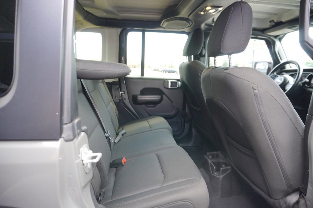 Used 2019 Jeep Wrangler Unlimited Sport S AWD/4WD image 7