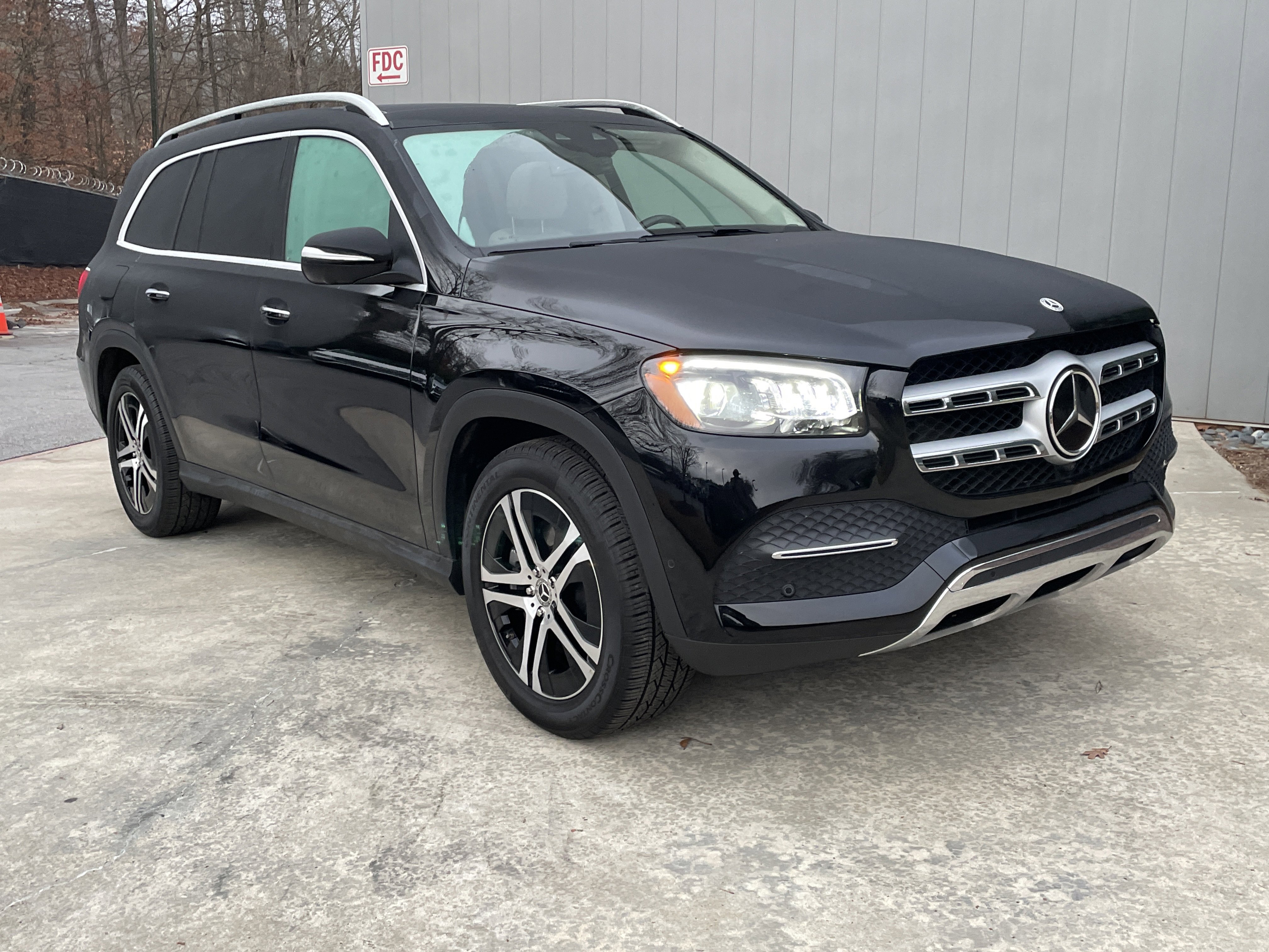 Certified 2023 Mercedes-Benz GLS 450 GLS 450 4MATIC SUV image 4