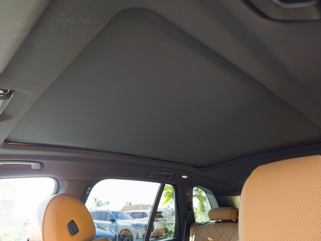 New 2026 BMW X5 xDrive50e w/ M Sport Package image 16