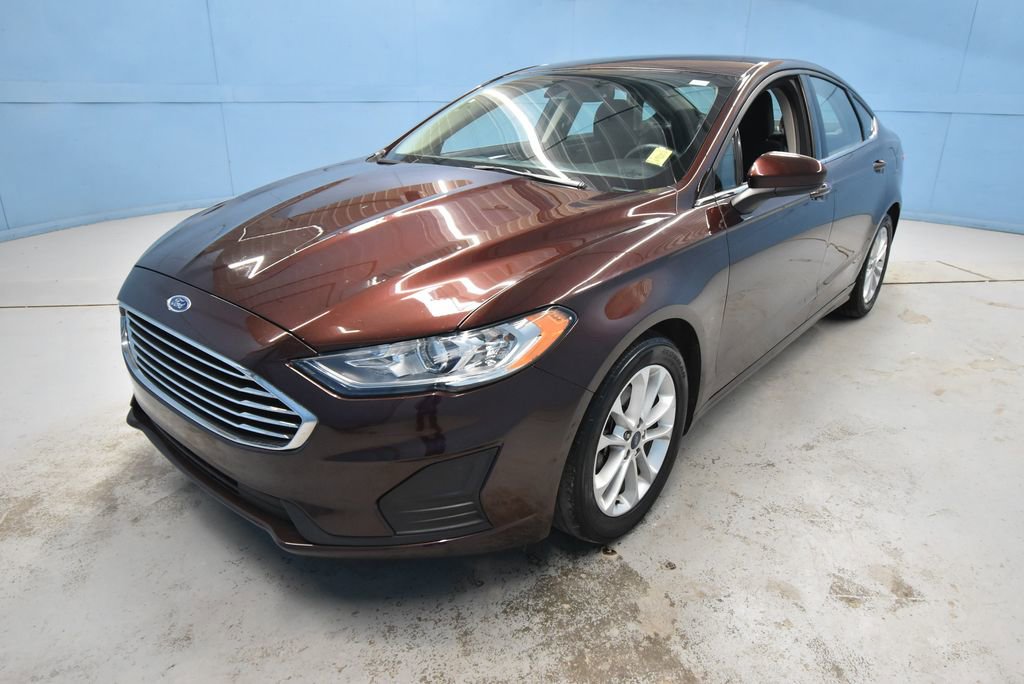 Used 2019 Ford Fusion SE image 32