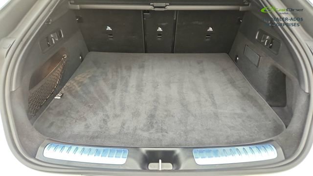 Used 2025 Mercedes-Benz GLC 300 4MATIC image 15