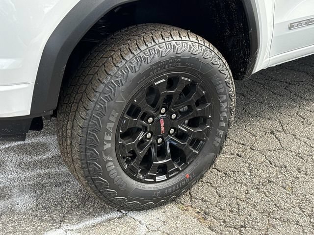 New 2026 GMC Canyon Elevation RWD image 7