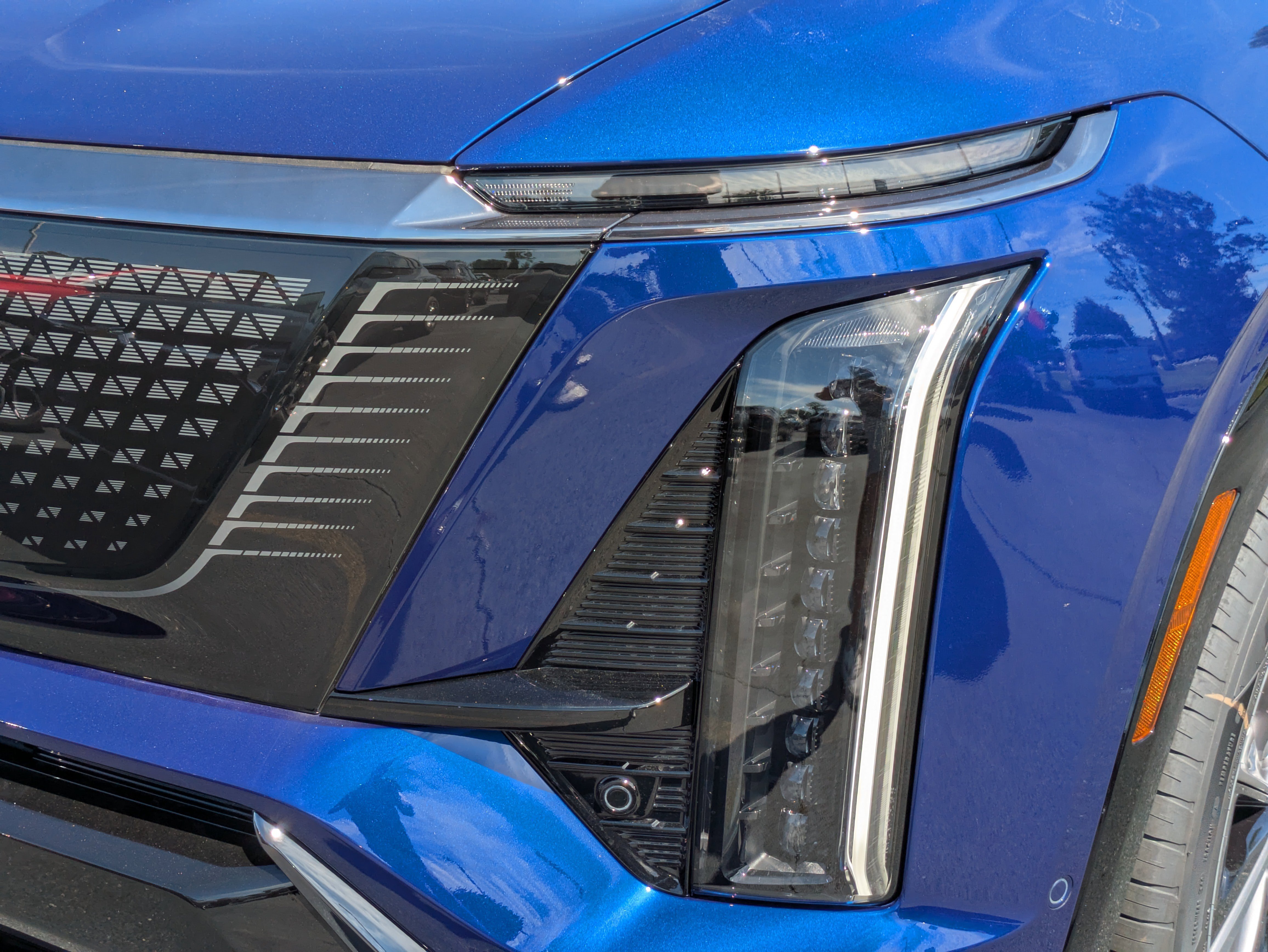 New 2026 Cadillac Vistiq Sport w/ LPO, Floor Liner Package image 30