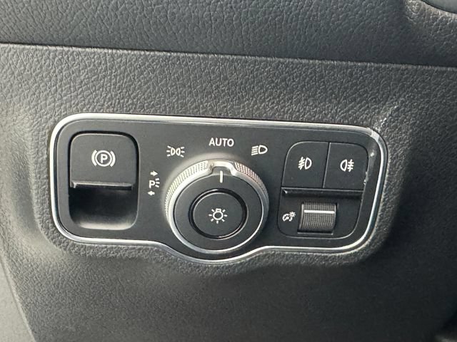 Certified 2026 Mercedes-Benz GLB 250 image 38