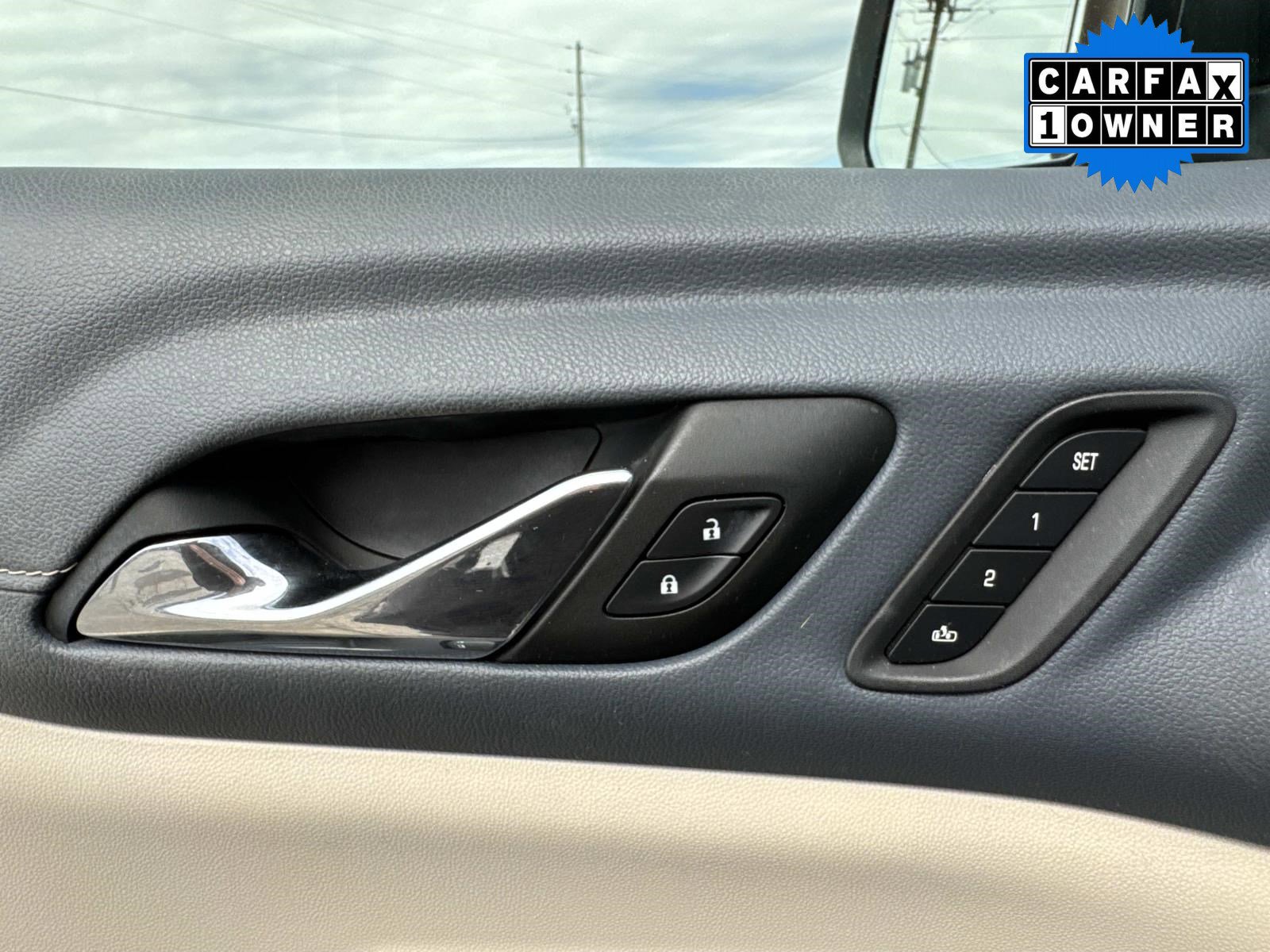 Used 2022 GMC Acadia Denali w/ Denali Ultimate Package image 20