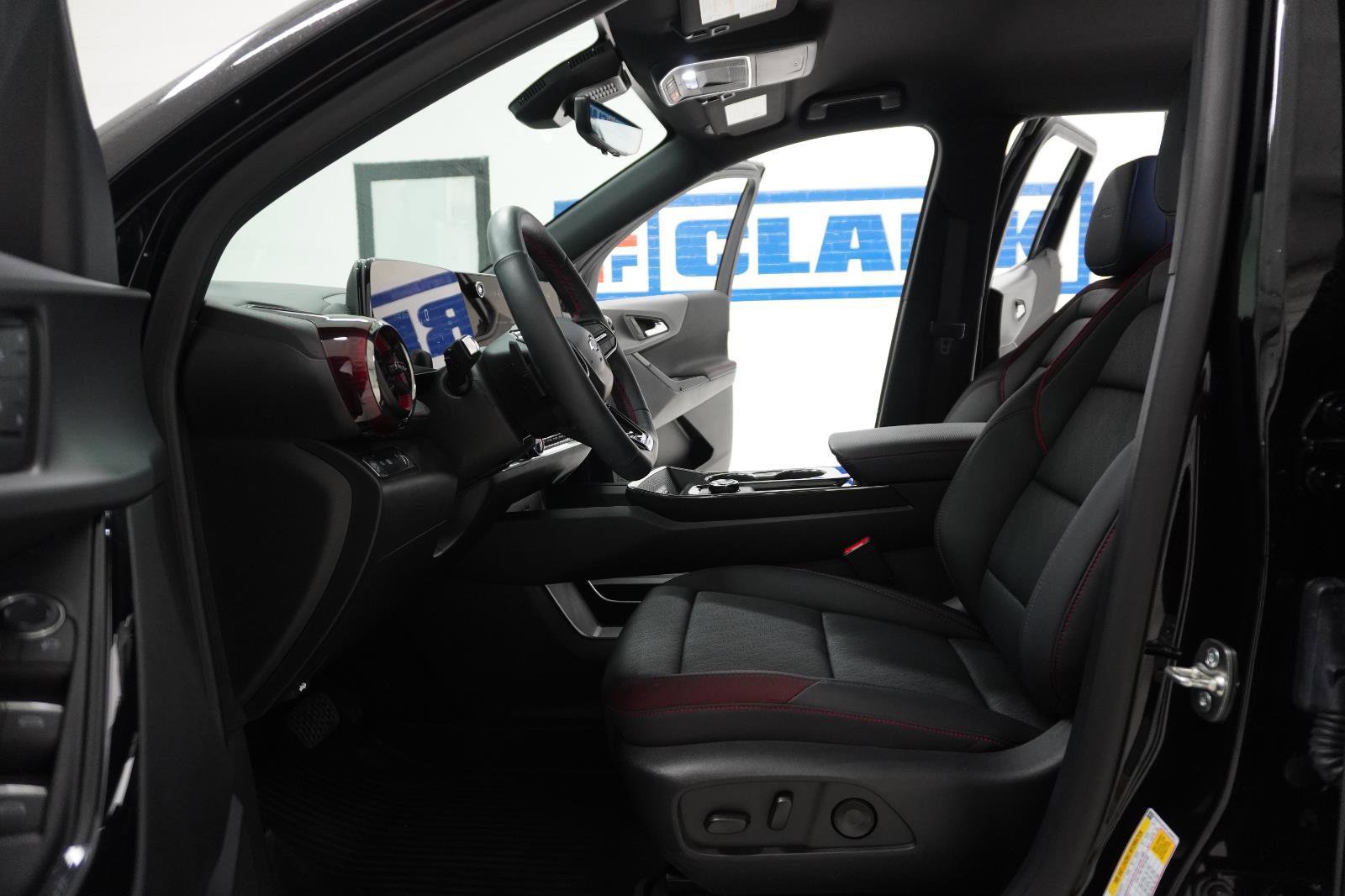 New 2026 Chevrolet Equinox RS w/ Convenience Package III image 17