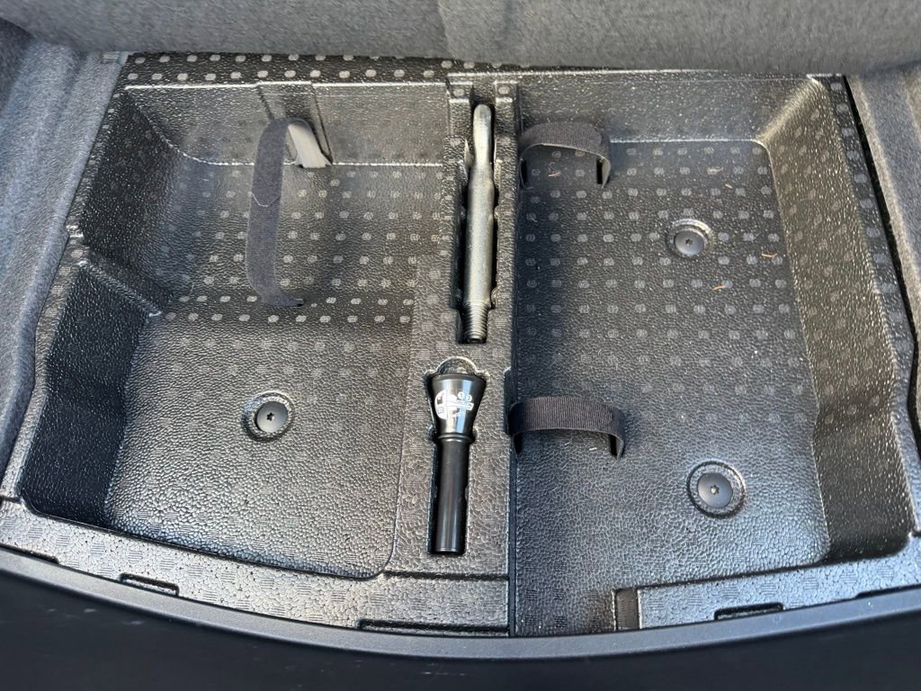 Used 2025 Cadillac CT4 Premium Luxury image 36