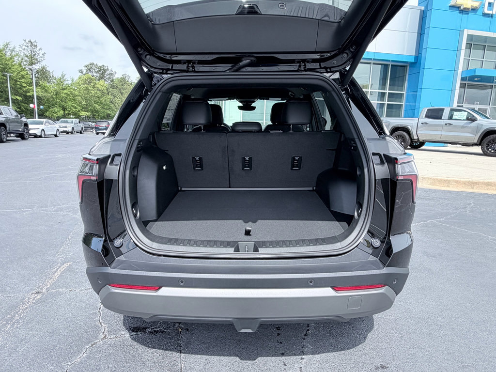 New 2026 Chevrolet Equinox LT w/ Convenience Package II AWD/4WD image 9