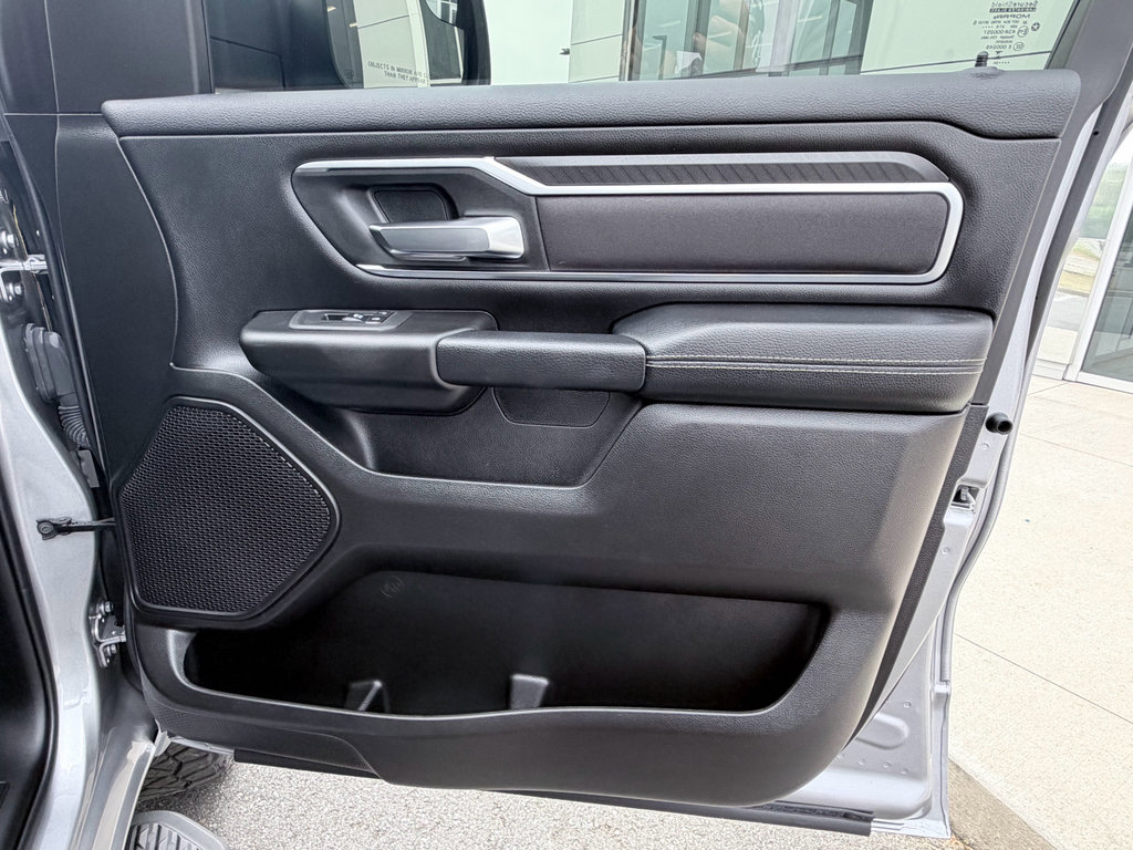 Used 2025 RAM 1500 Big Horn image 33