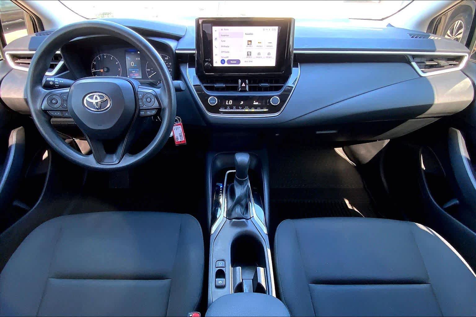 Used 2023 Toyota Corolla LE image 15