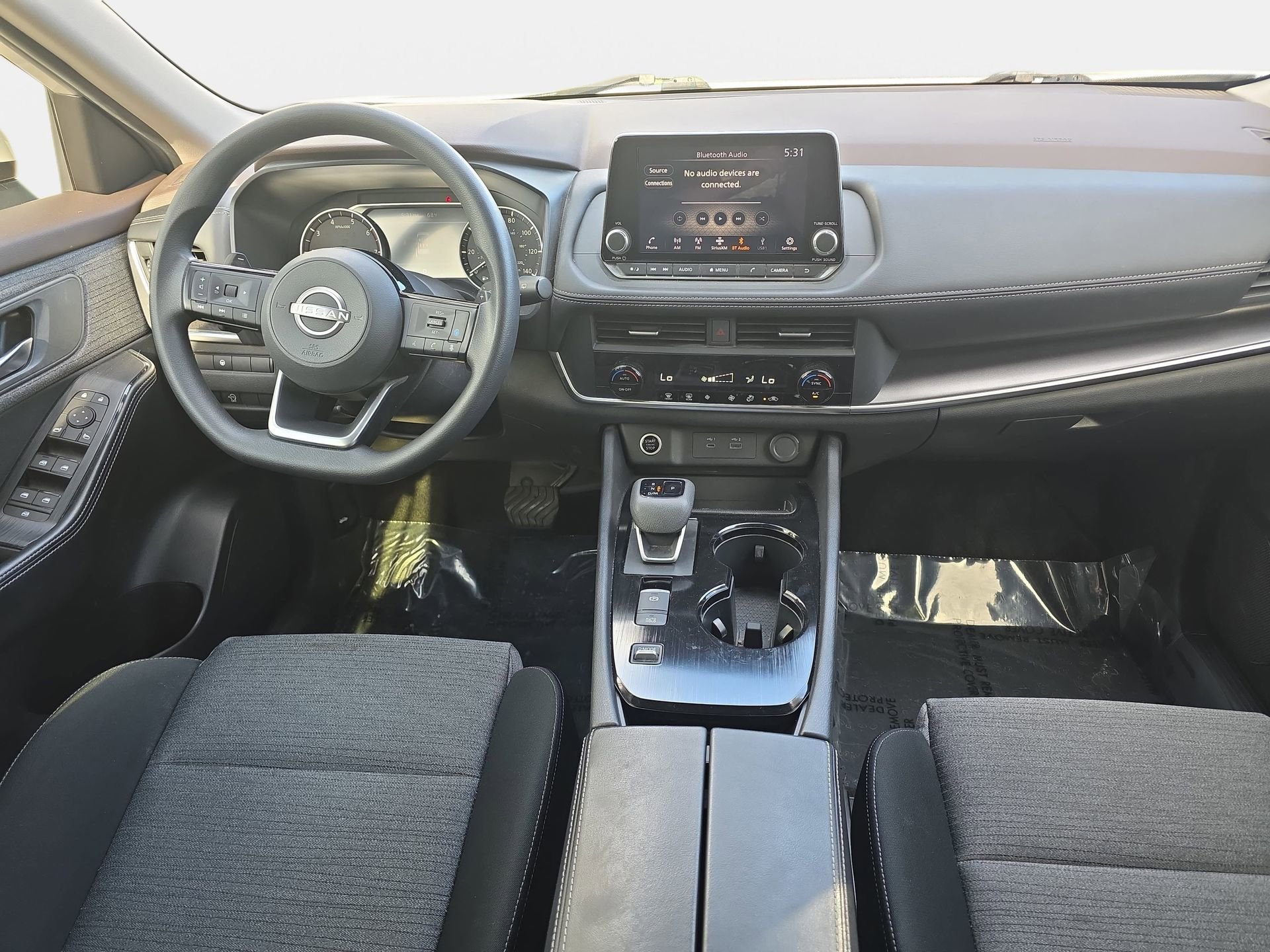 Used 2023 Nissan Rogue SV FWD image 9