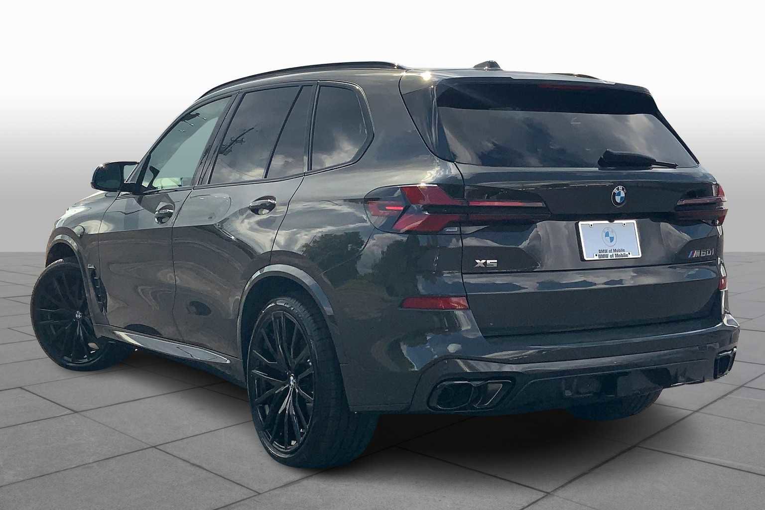 New 2026 BMW X5 M60i image 12
