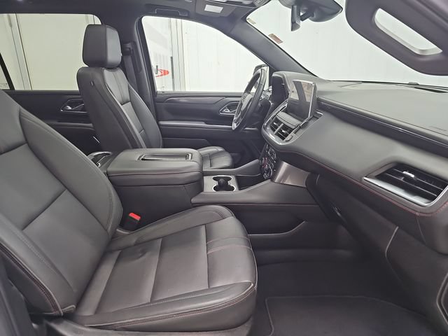 Used 2024 Chevrolet Suburban RST w/ Luxury Package AWD/4WD image 28