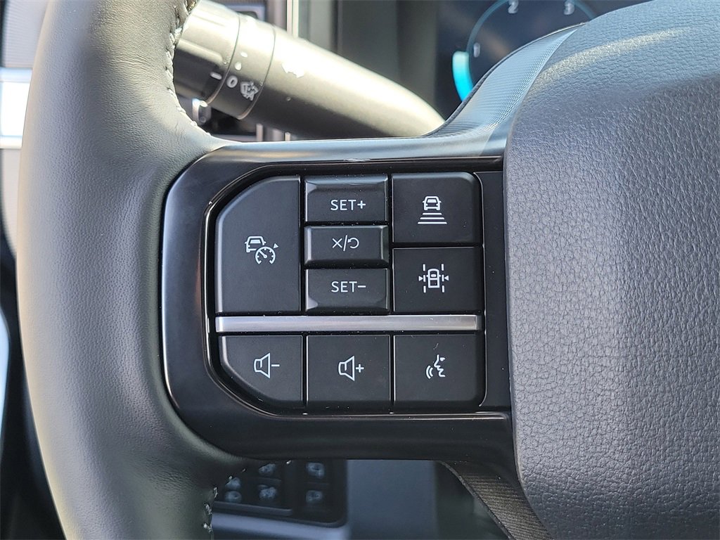 New 2026 Ford F350 4x4 Crew Cab DRW Super Duty image 22